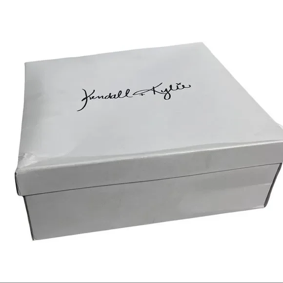 Kendall & Kylie Hunt2 Navy and Black Combat Moto Lace-Up Lug Platform Sole Boot - Picture 6 of 7